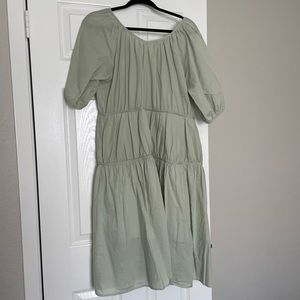 Melloday sea foam green midi dress with lining